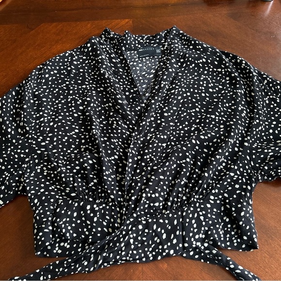 ASOS | Black and White Front Tie Wrap Top - Picture 6 of 8